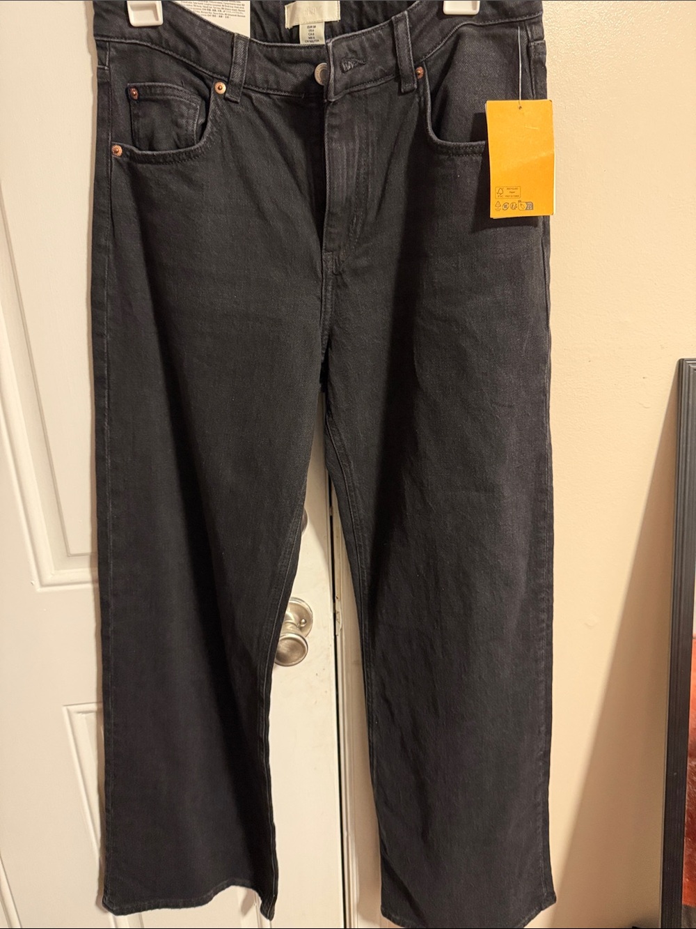 H&M Men's Relaxed Black Jeans
